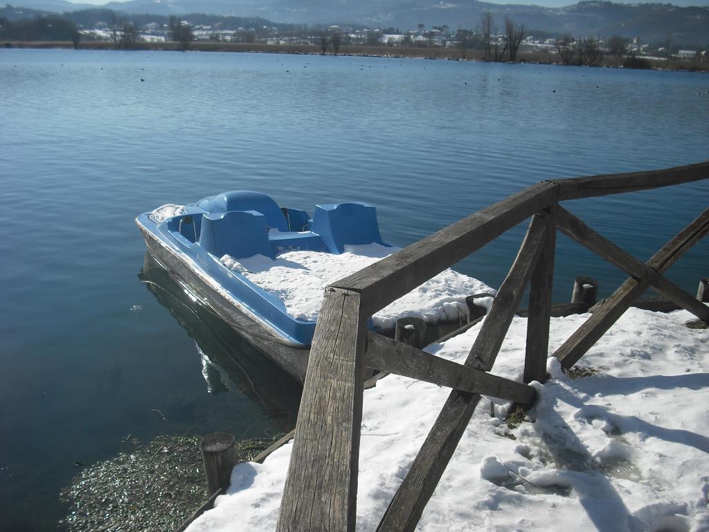 La Casa Sul Lago Posta Fibreno Kültér fotó