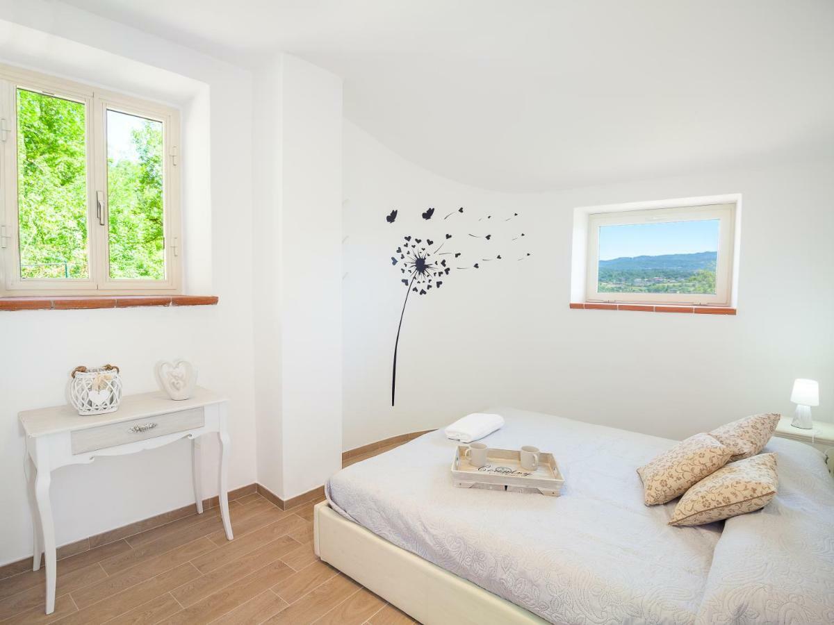 La Casa Sul Lago Posta Fibreno Kültér fotó